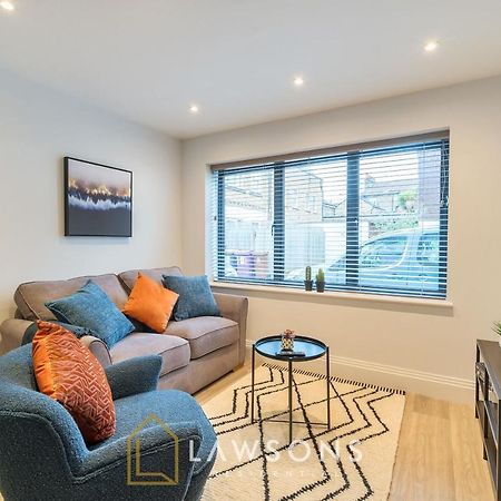 Ferienwohnung Chic Living By Lawsons Windsor Exterior foto