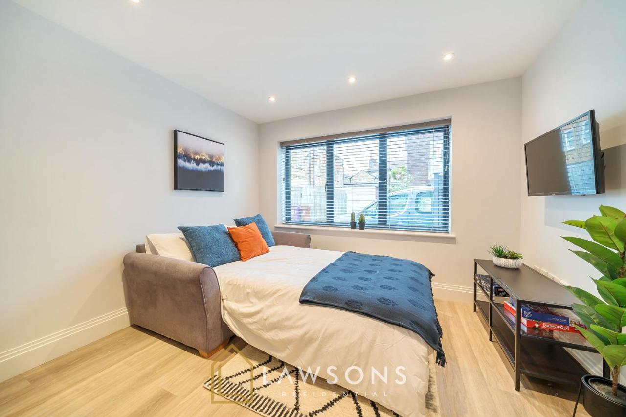 Ferienwohnung Chic Living By Lawsons Windsor Exterior foto