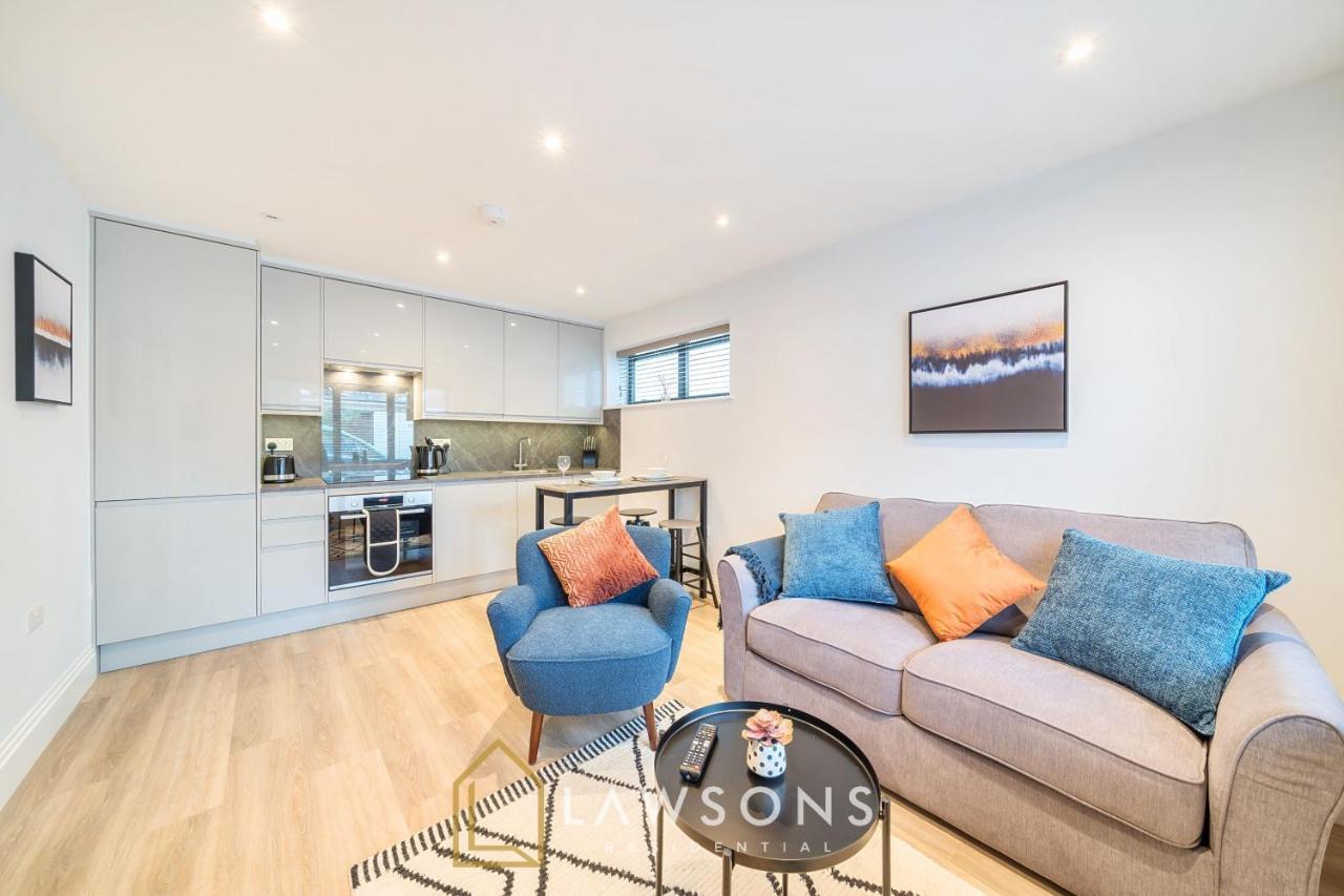 Ferienwohnung Chic Living By Lawsons Windsor Exterior foto